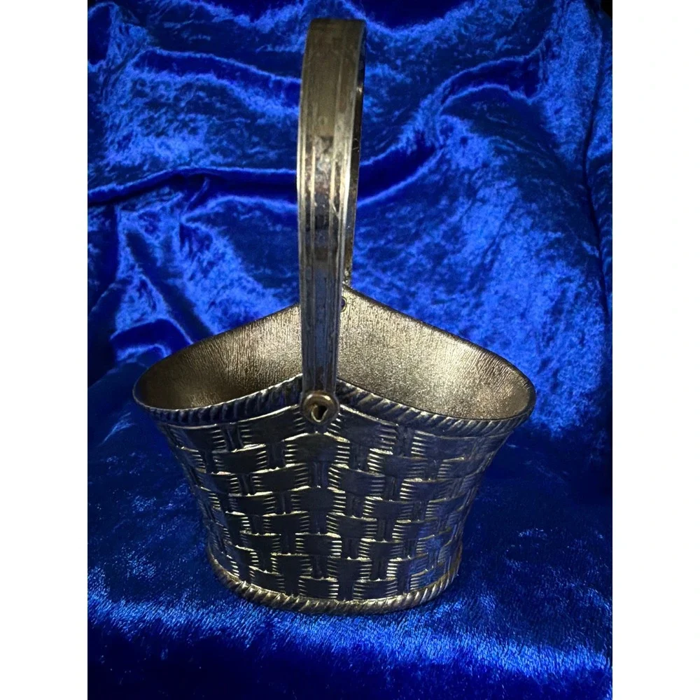 Vintage Silver Plated Miniature Basket Woven Trinket Dish Made in Japan 4 Inch‎